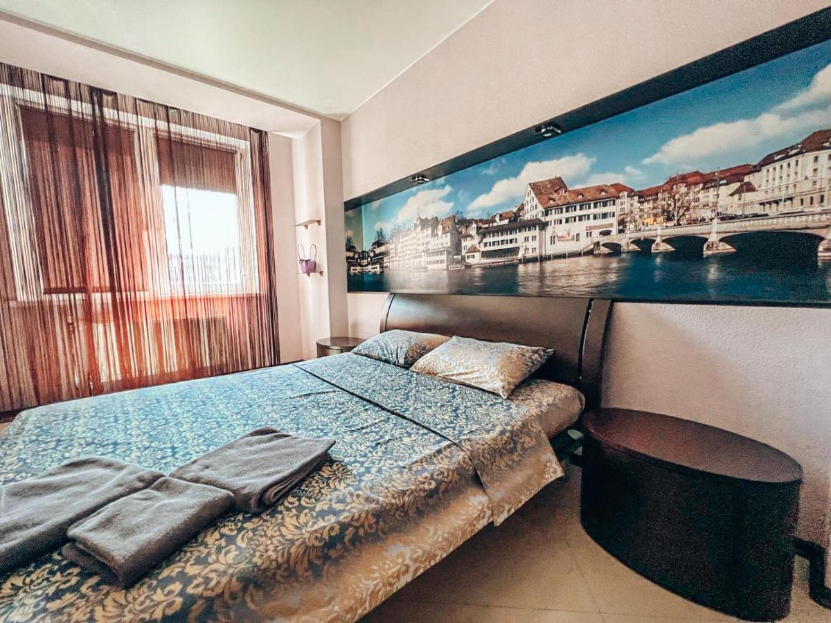 Cozy Apartments On The Left Bank Kiev Exterior foto